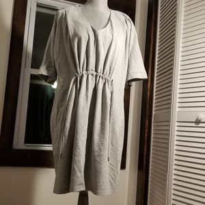 Gray adjustable dress w/ draw strings and pockets!